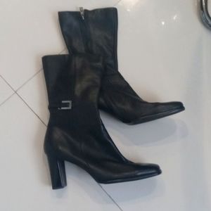 Black boots mid zip up worthington